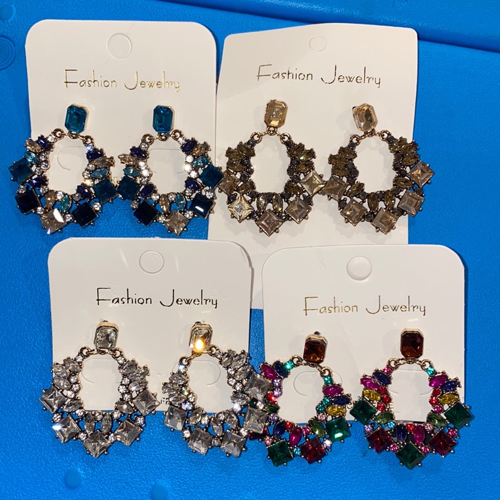 Bundle set! 4 pairs !!